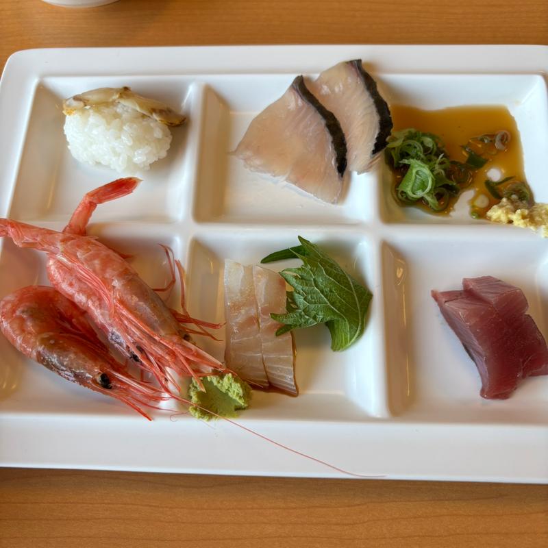 お寿司と刺身(休暇村 伊良湖 )