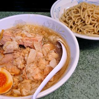 ぶた入りつけ麺(ラーメン二郎 新宿小滝橋通り店)