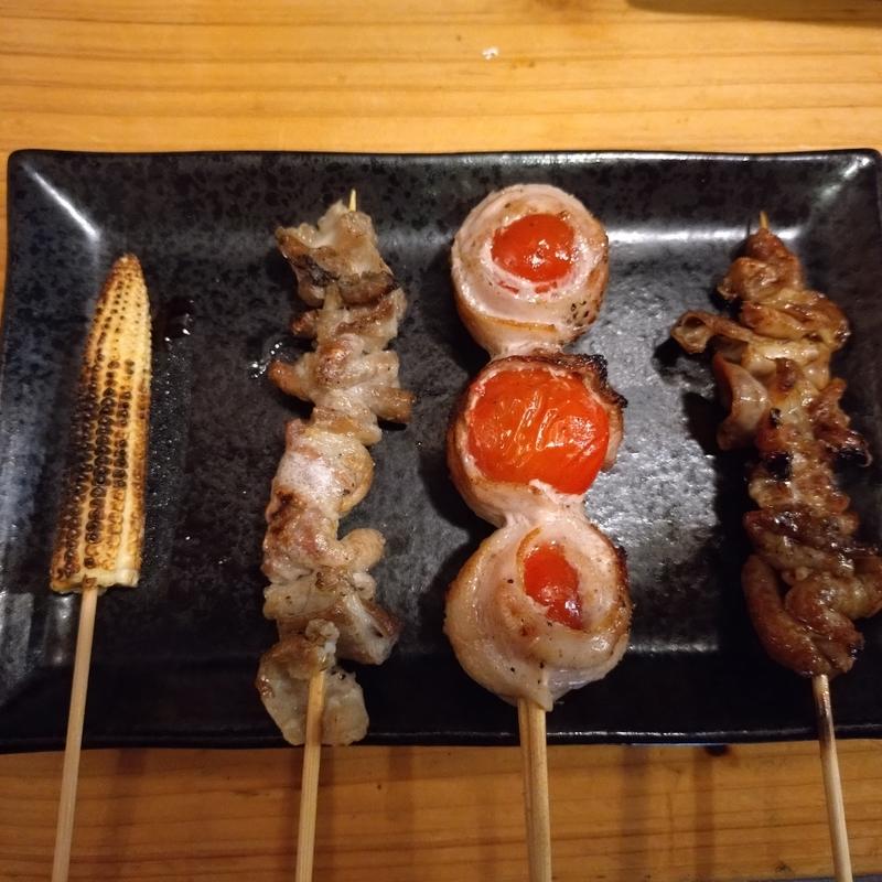 ヤングコーン＆トマト巻き(炭火やきとり 恵 （メグミ）)