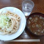 肉つけうどん(中)