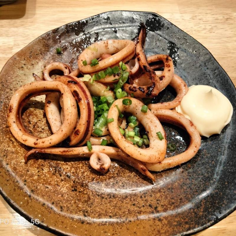 焼きイカ(大衆酒場 といろ)
