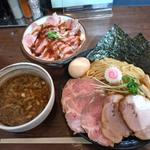 特製おさかなつけそば＆低温チャーシュー丼