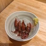 ホタルイカの刺身(大衆酒場 といろ)
