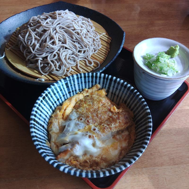 そばとミニかつ丼のセット(そば処すがわら)
