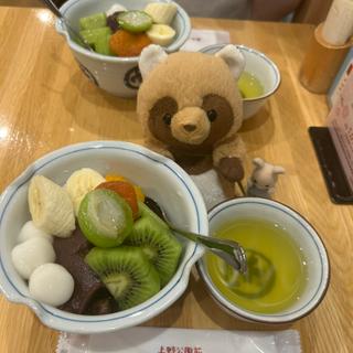 フルーツあんみつ