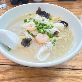 海鮮麺