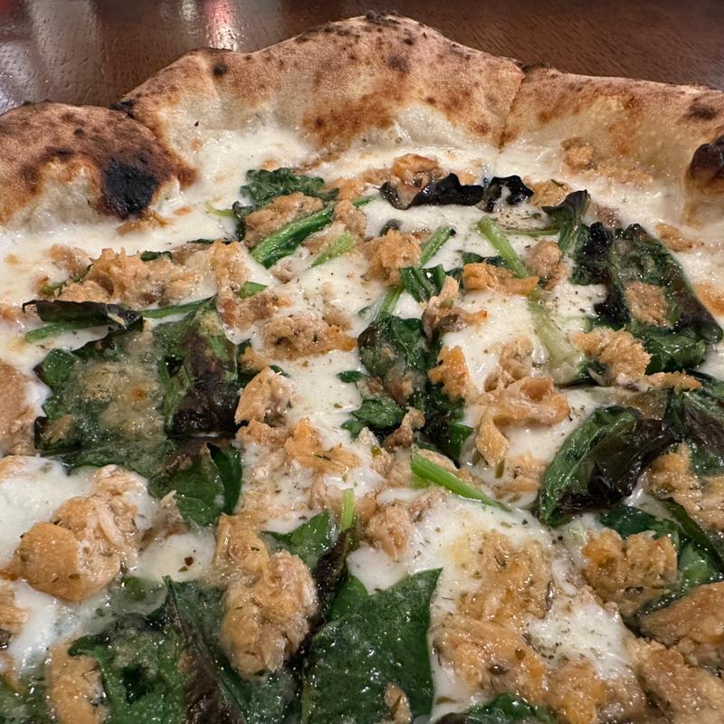 サーモンとほうれん草(PIZZERIA Panacea (ピッツェリア パナケア))