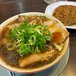 Aセット(中華そば＋やきめし(小)(新福菜館 KiKi京橋店 )