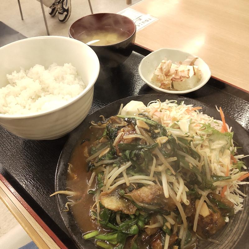 鶏皮スタミナ定食(お食事処山内食堂)
