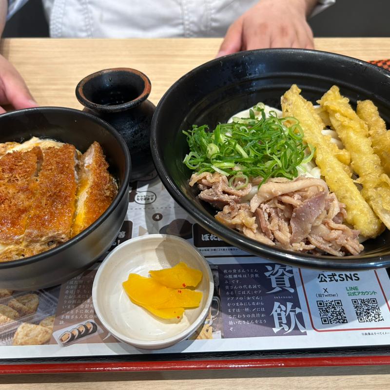 カシワごぼう天3本ぶっかけうどん&ミニカツ丼(資さんうどん 今福鶴見店)