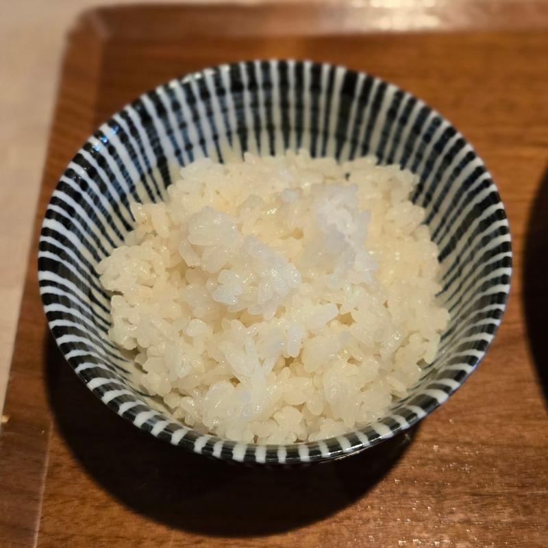 ご飯(ひだりうま )