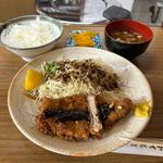 とんかつ定食(味よし)