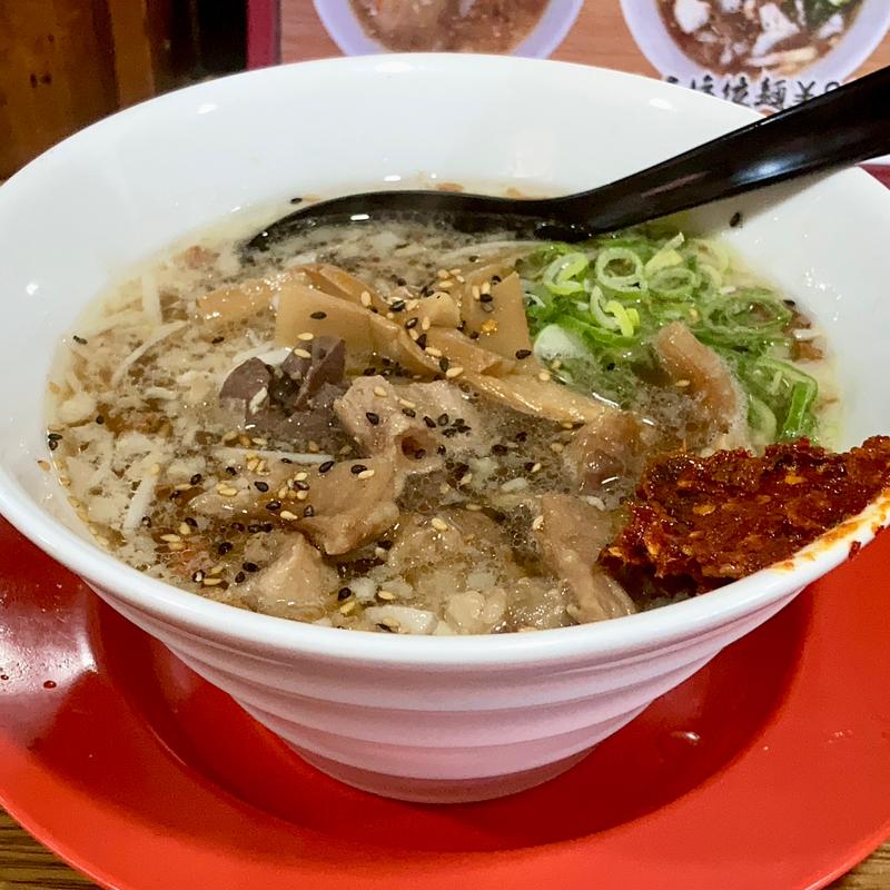 ホルモンそば(拉麺屋 めん塾)