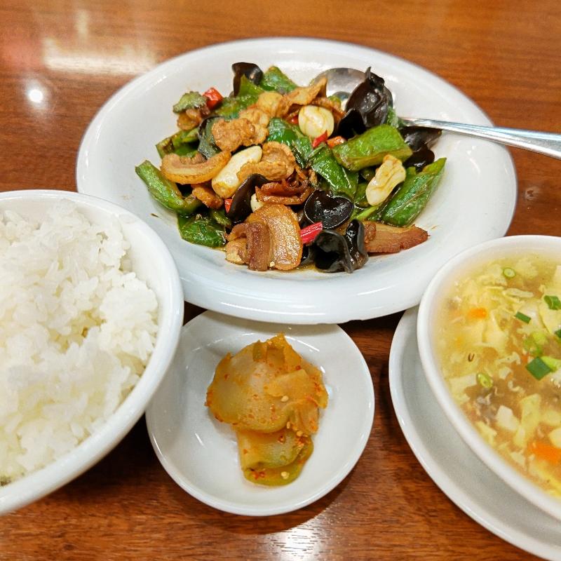 豚肉ピーマンと木耳の湖南風炒め(福満園 別館)