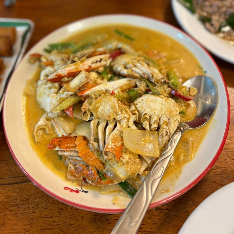 Crab Puu Pong Curry(Spicy Thai Noodle Place)