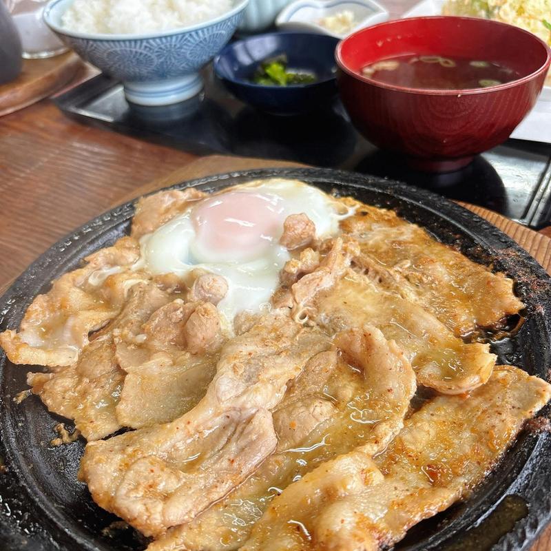 ジャンボ焼肉定食(ろくごうドライブイン )