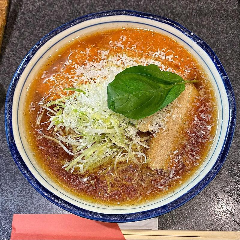 つめたいトマトかけらーめん(烈志笑魚油 麺香房 三く)