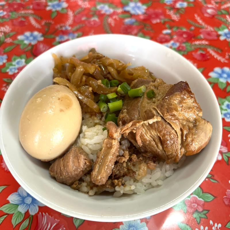 魯肉飯(台湾料理 翠芳)