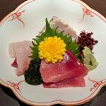 地魚の刺身盛り合わせ(伊豆の旬 やんも 丸の内店 （いずのしゅん やんも）)
