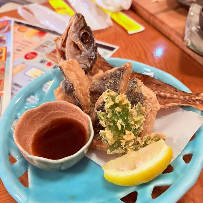 グルクン唐揚げ(沖縄の台所　ぱいかじ 国際通り店)