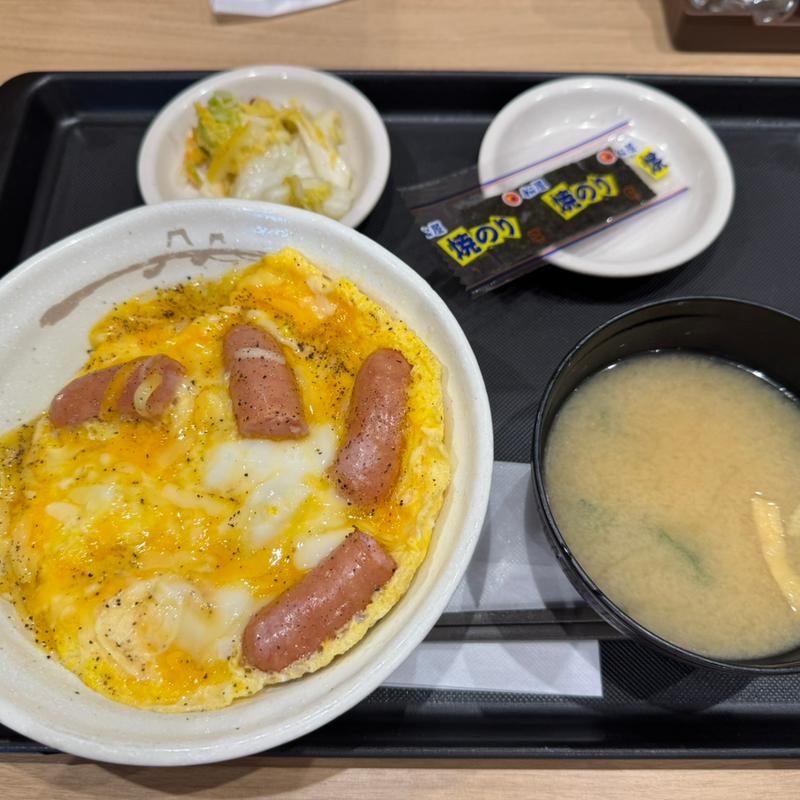 とろっとたまごソーセージ丼(松屋 新宿3丁目店 )