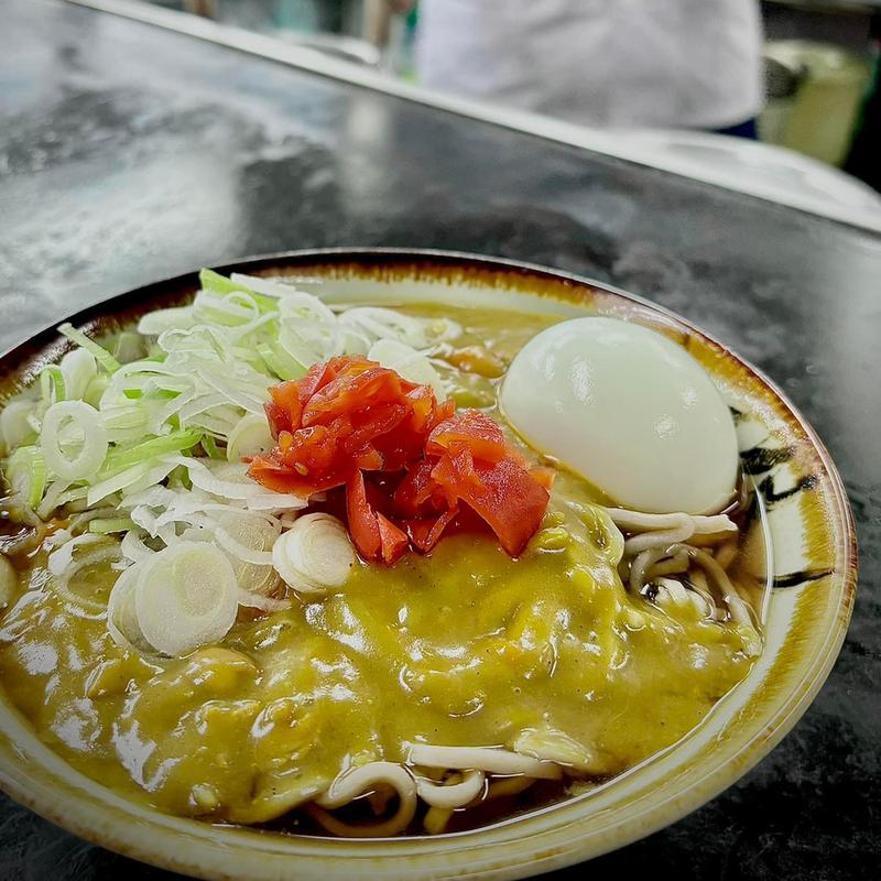 カレーそば 茹で玉子(寒川そば)