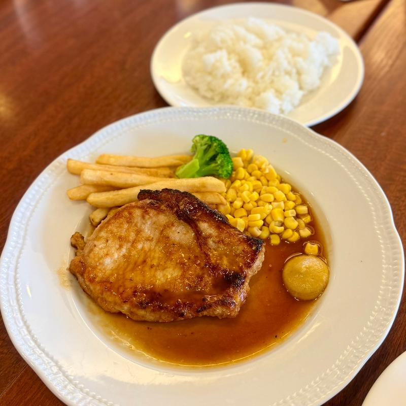 国産豚ポークロースステーキ　ジンジャーバターソース(ロイヤルホスト和光駅前店)