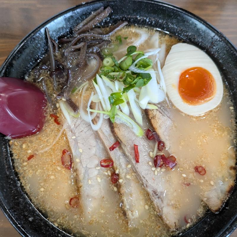 ちゃーしゅーこくしおらーめん辛味(らーめん白南風)