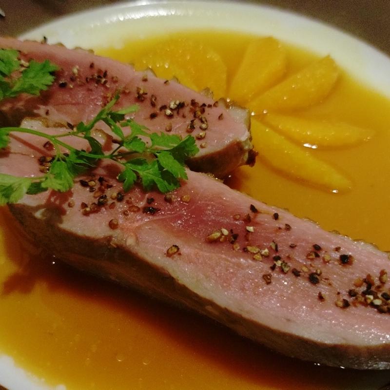 鴨のロースト(ビストロ オオカミ)