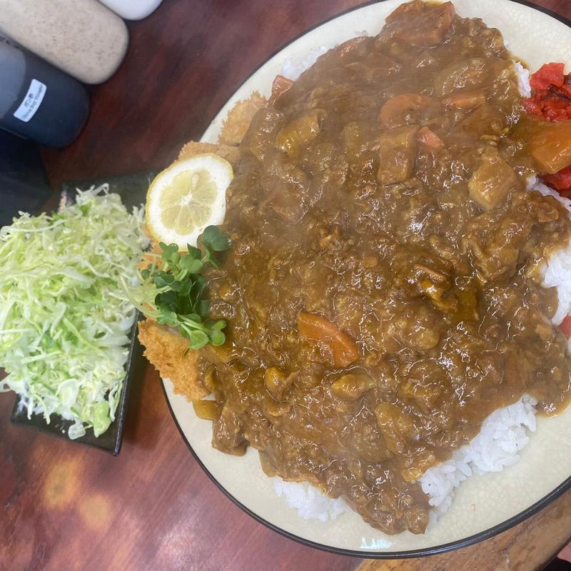 カツカレー 中盛(とんかつ赤城)