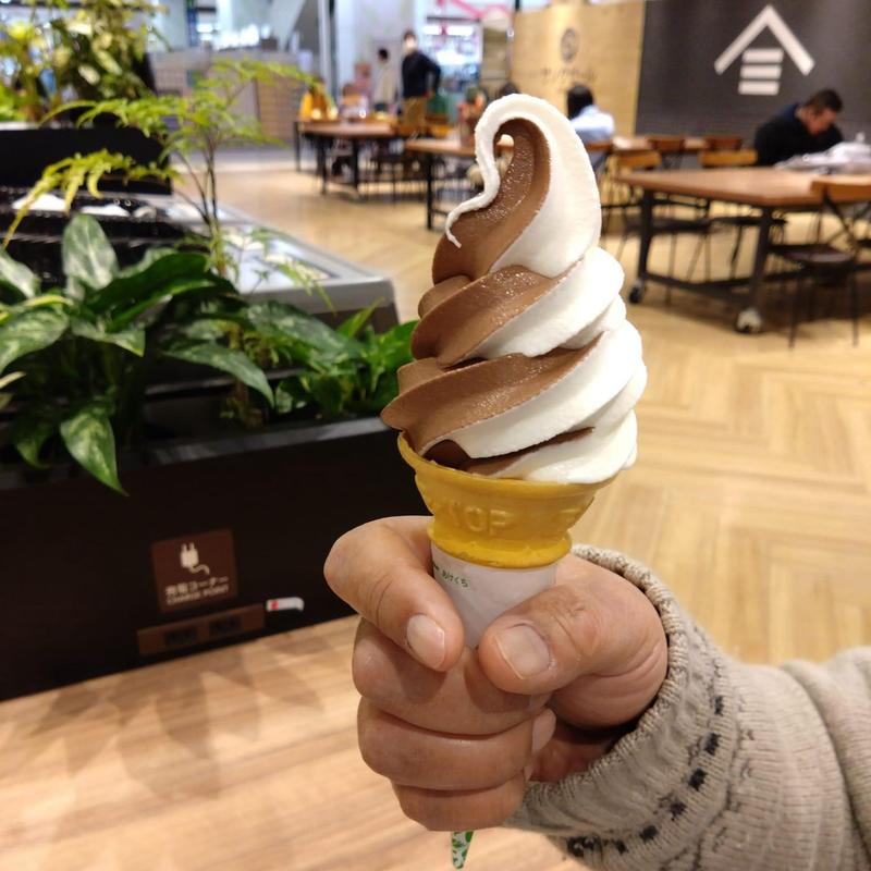 ソフトクリーム(北海道うまいもの館 )