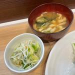 鶏ムネ肉野菜炒め定食(キッチンミモザ)