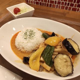 レッドカレー(キッチン プランゾ)