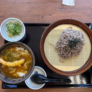 木曜ランチ(ミニ丼とざるそば)海老天カレー丼(街かど屋 岐阜柳津店 （まちかどや）)