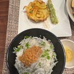 豚なんこつの葱つけ麺と野菜かき揚げ＋ちいさなしらすおろしごはん