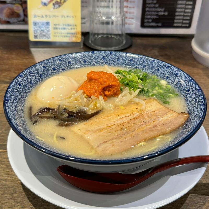 味玉レッド明太豚骨ラーメン(ラーメン・つけめん 藤虎)