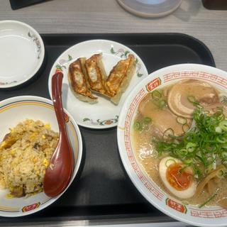 餃子の王将ラーメンセット