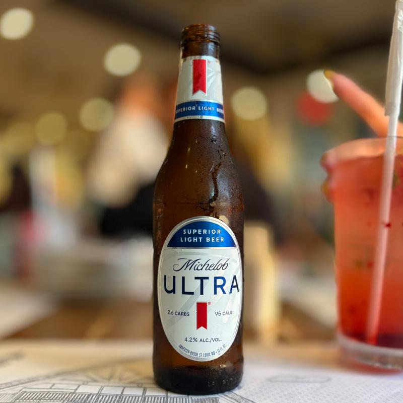 Michelob Ultra(Surf Club Saipan)
