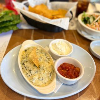 Spinach Artichoke Dip(Surf Club Saipan)