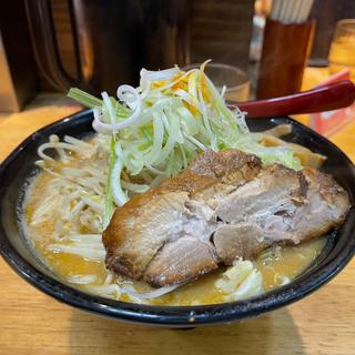 味噌らーめん　大盛り(萬馬軒　新宿南口店)