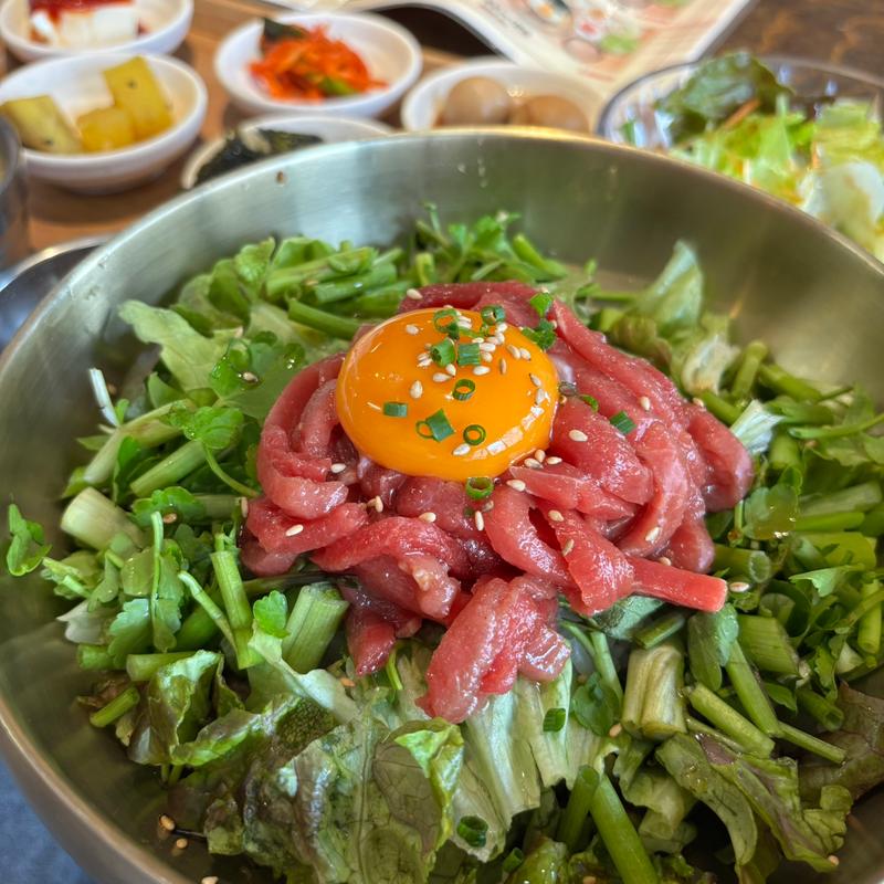 ミナリユッケビビンバ定食(Hwachon)