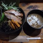 魚介豚骨つけめん