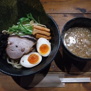 魚介豚骨つけめん