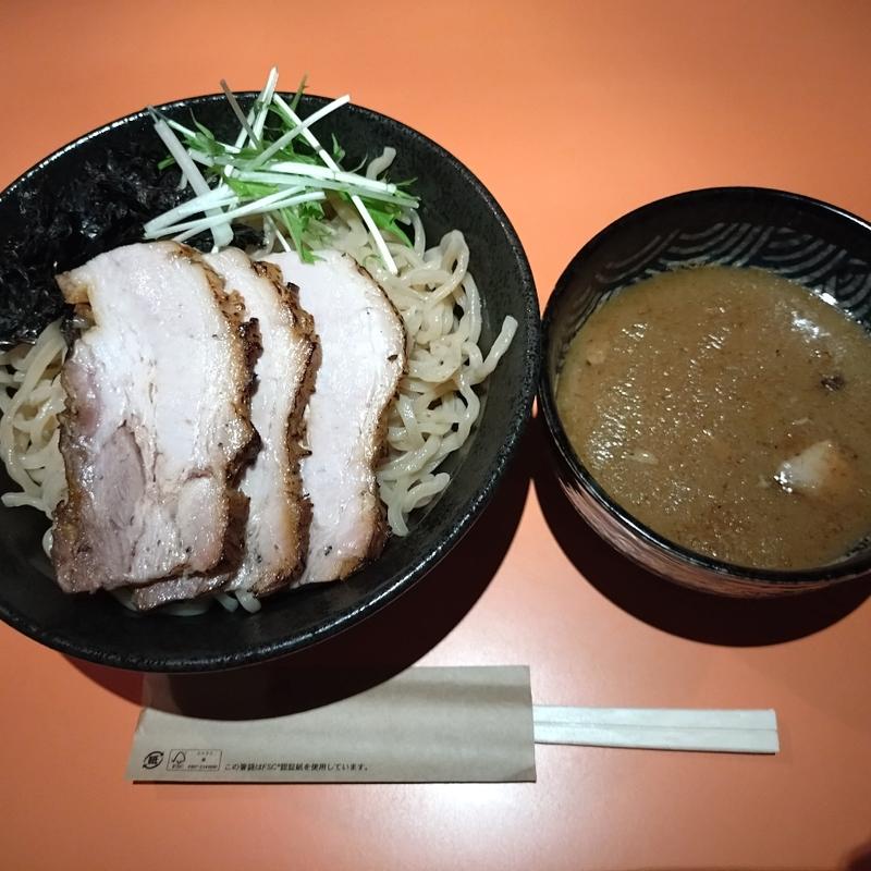 魚介豚骨つけめん(チャーシュートッピング)(じゃジャ旨 )