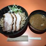 魚介豚骨つけめん(チャーシュートッピング)