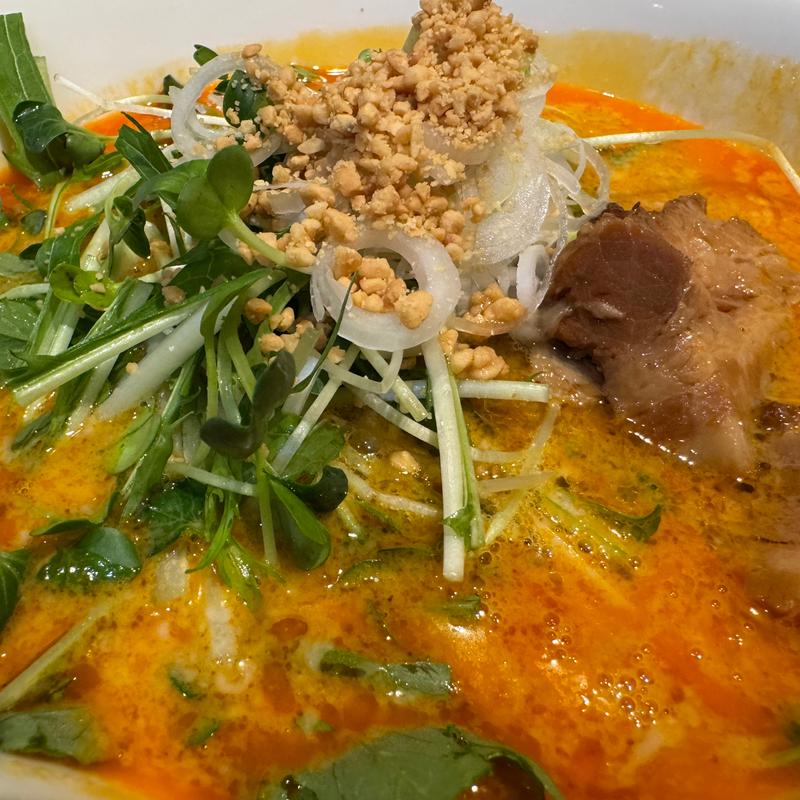 担々麺(小洞天 ファーストスクエア店 （ショウドウテン）)