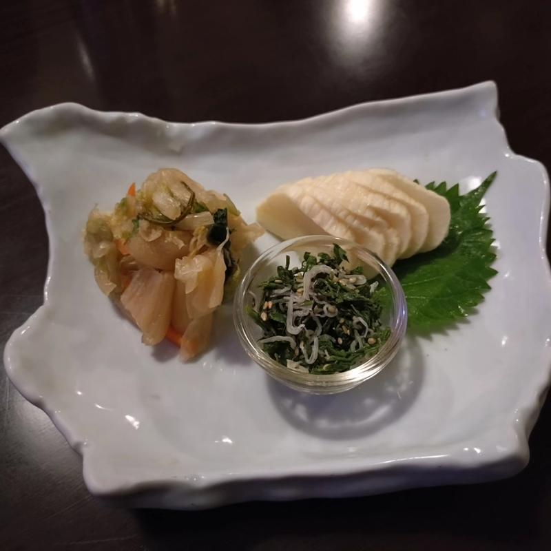 お新香盛り合わせ(居酒屋こんばんやろう)