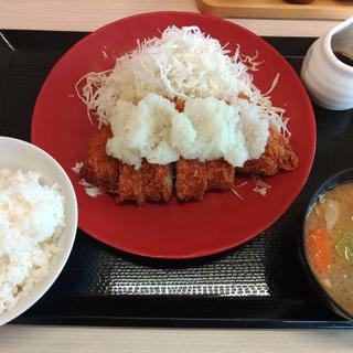おろしカツ定食