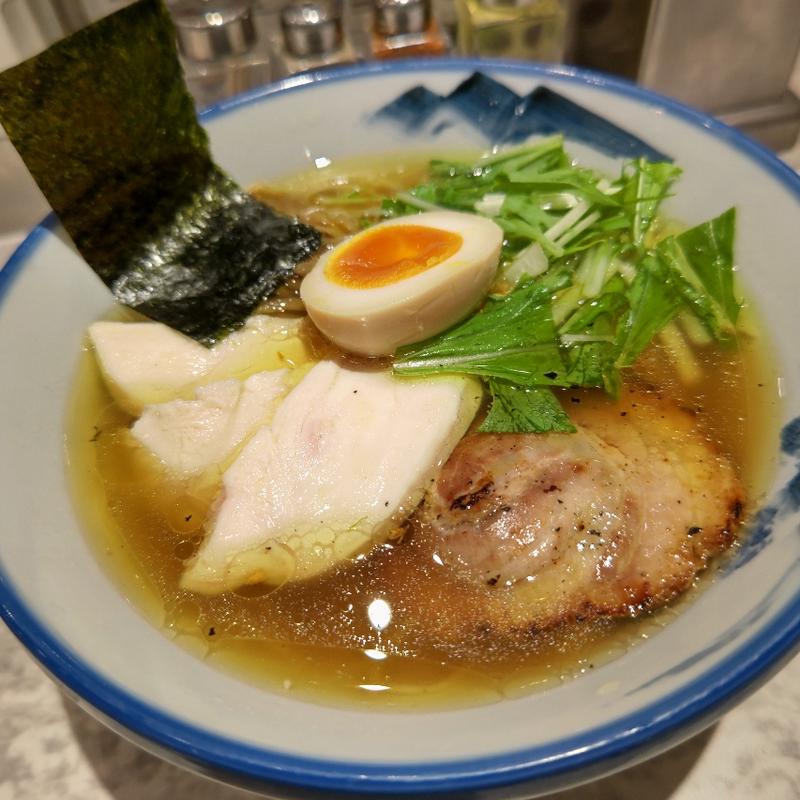 塩らーめん＋鶏チャーシュー(AFURI 横浜ランドマークタワー)