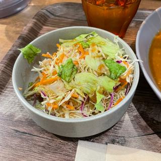 モーニングのセットサラダ(スパイスファクトリー エキュート品川店)